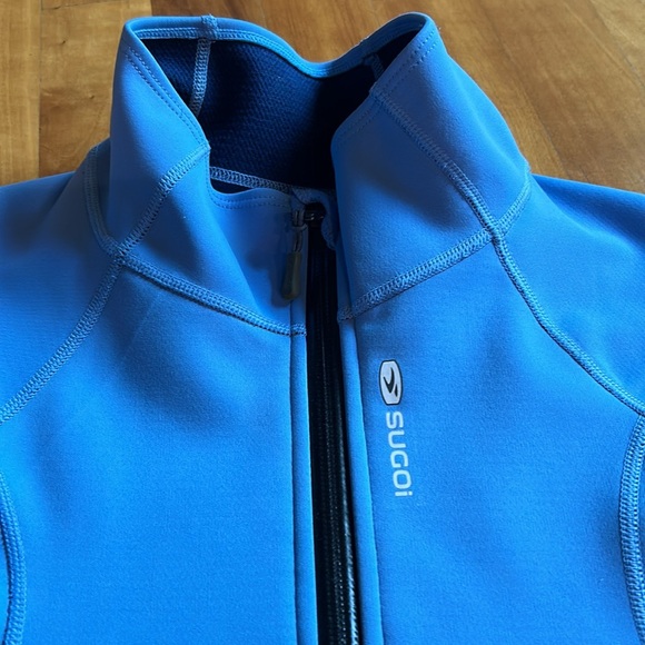 Woman’s Sugoi jacket - Size Medium - Picture 2 of 5